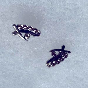 👁️ 925 silver studs long post